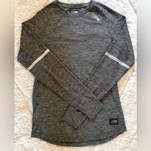 American Eagle Flex performance shirt